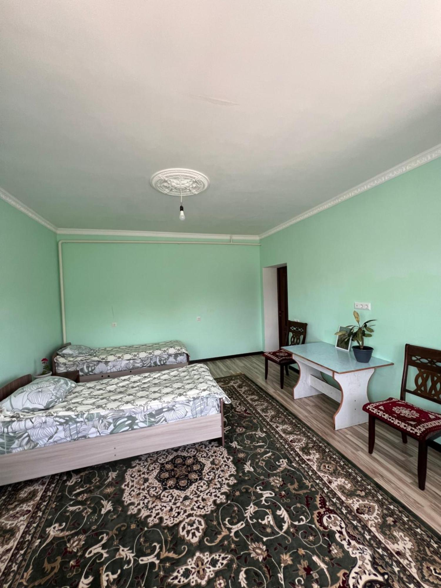 Maksat House Hotel Tossor Bagian luar foto